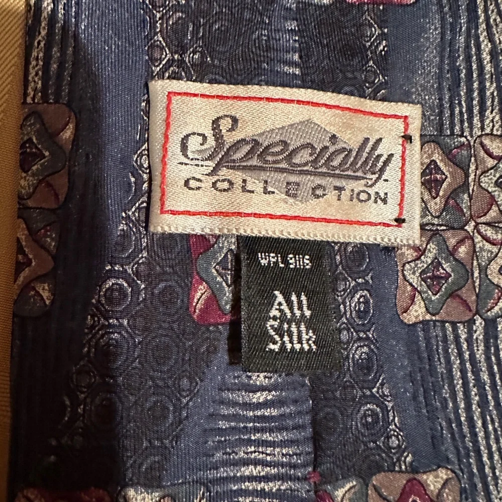 Multi colored Patterned‎ All Silk Tie by Specially Collection